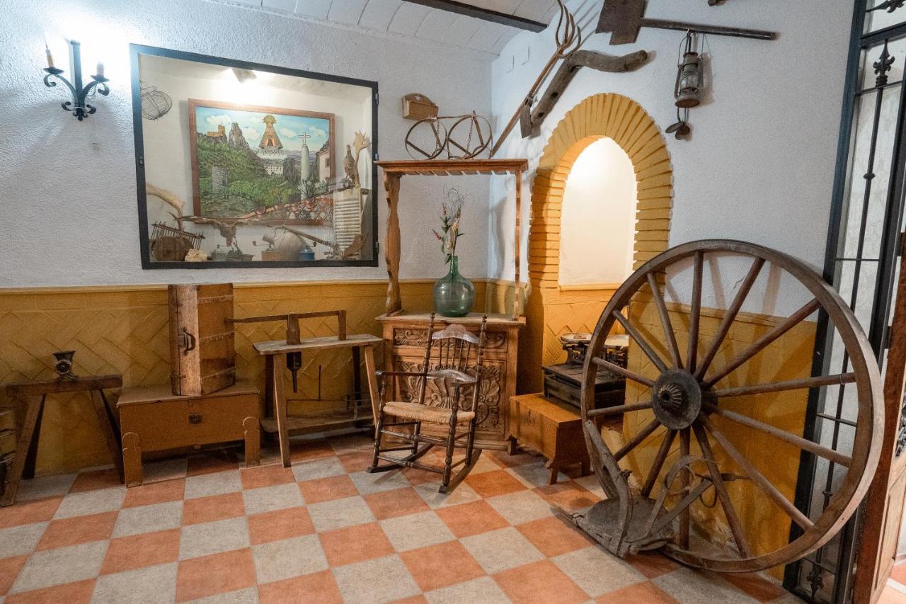 Apar. Sierraguadalquivir Aparthotel เกซาดา ภายนอก รูปภาพ