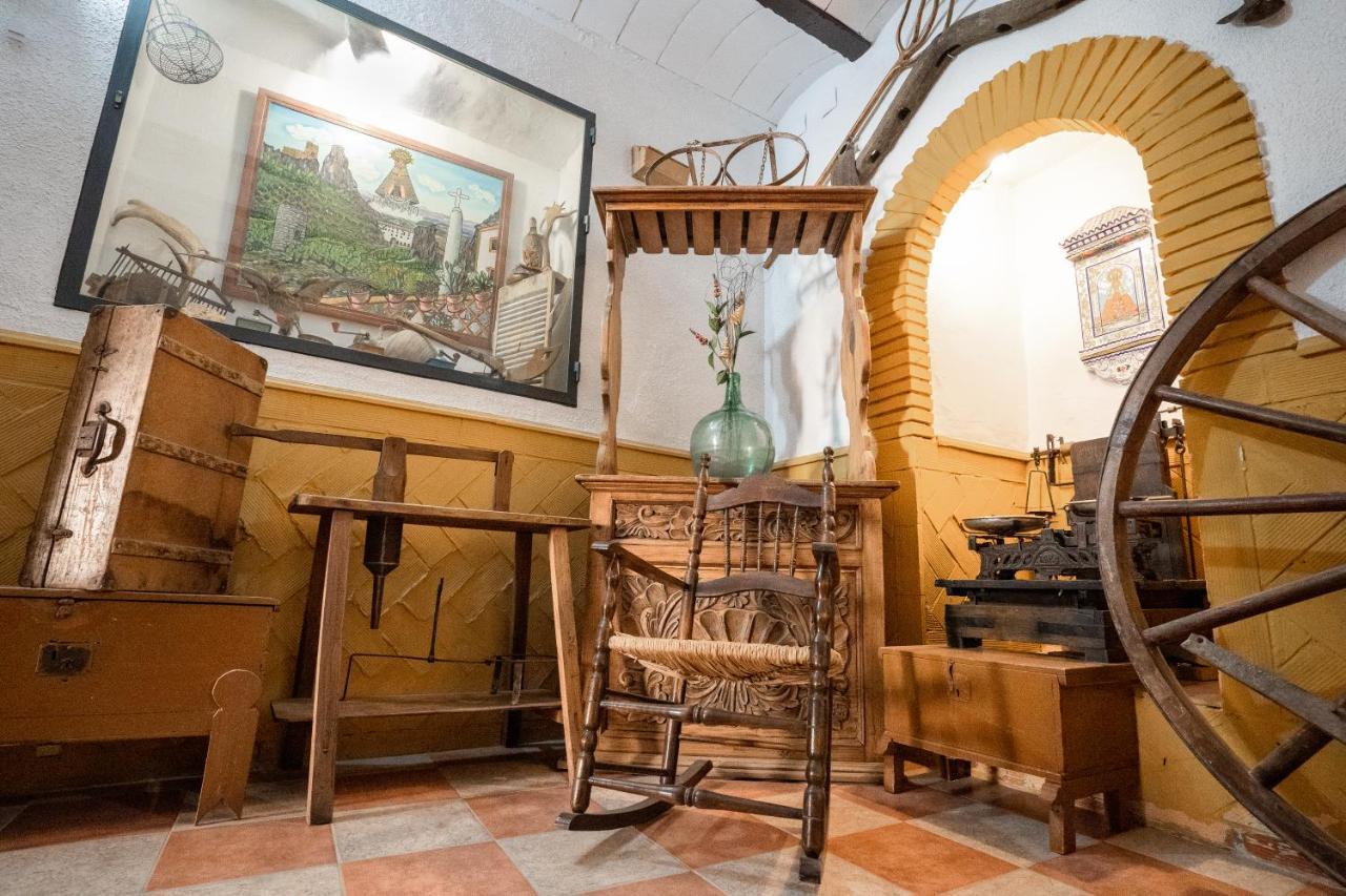 Apar. Sierraguadalquivir Aparthotel เกซาดา ภายนอก รูปภาพ